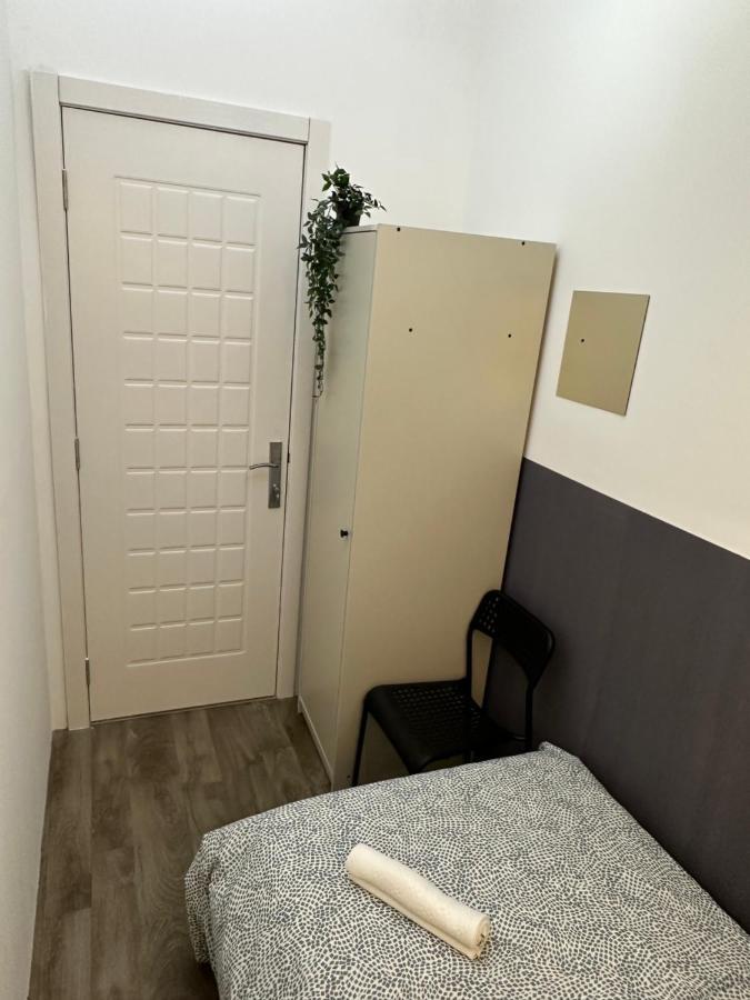 דובאי Traveller Partition Room In Al Barsha 1 Near Metro מראה חיצוני תמונה